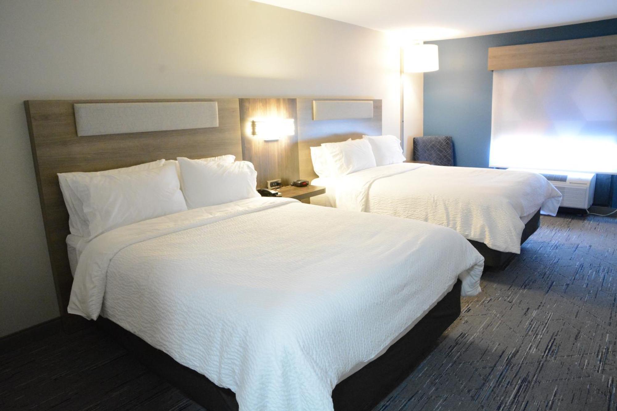 Holiday Inn Express Hotel & Suites Cincinnati Southeast Newport By Ihg Bellevue Exterior foto