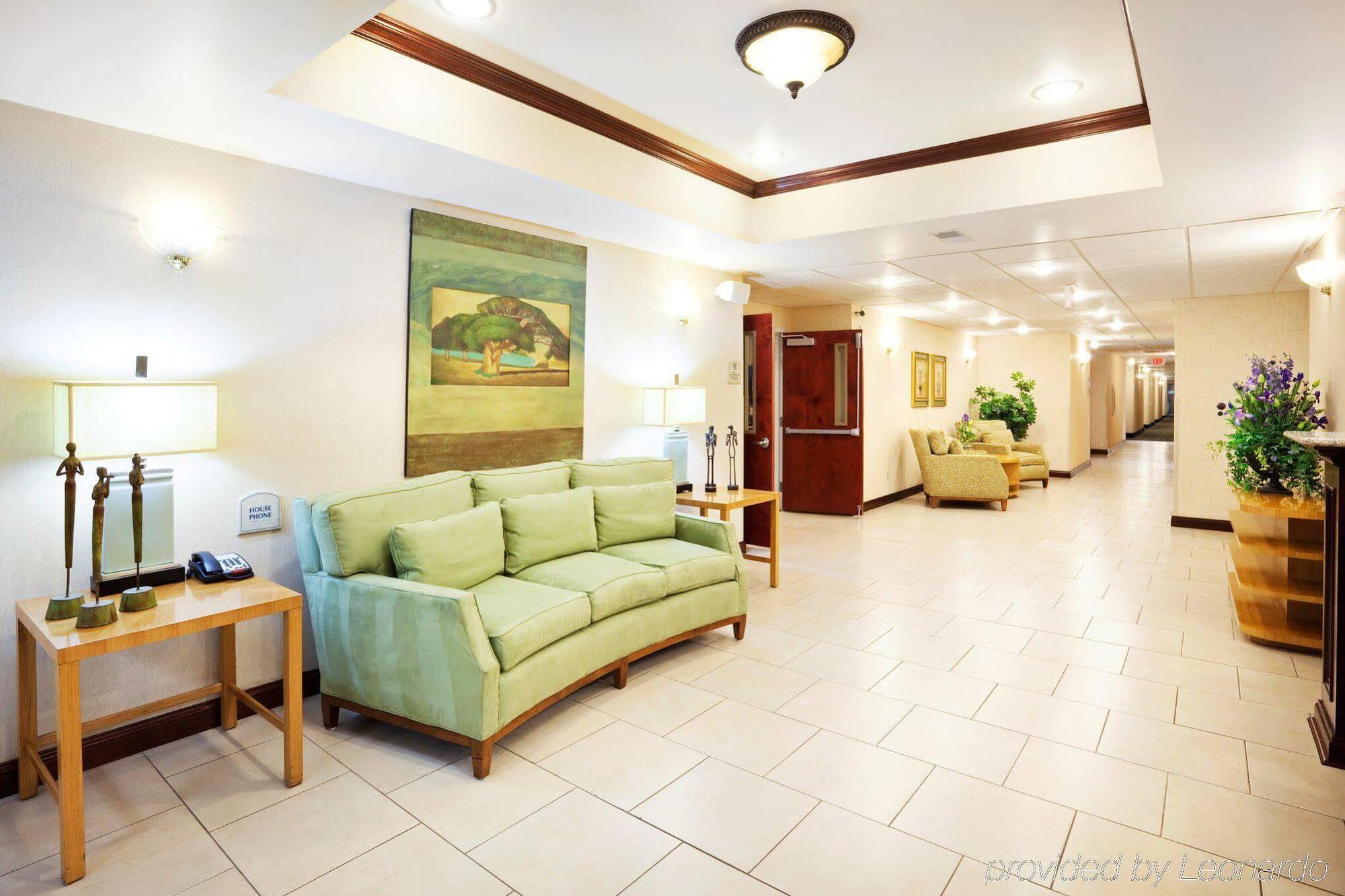 Holiday Inn Express Hotel & Suites Cincinnati Southeast Newport By Ihg Bellevue Exterior foto
