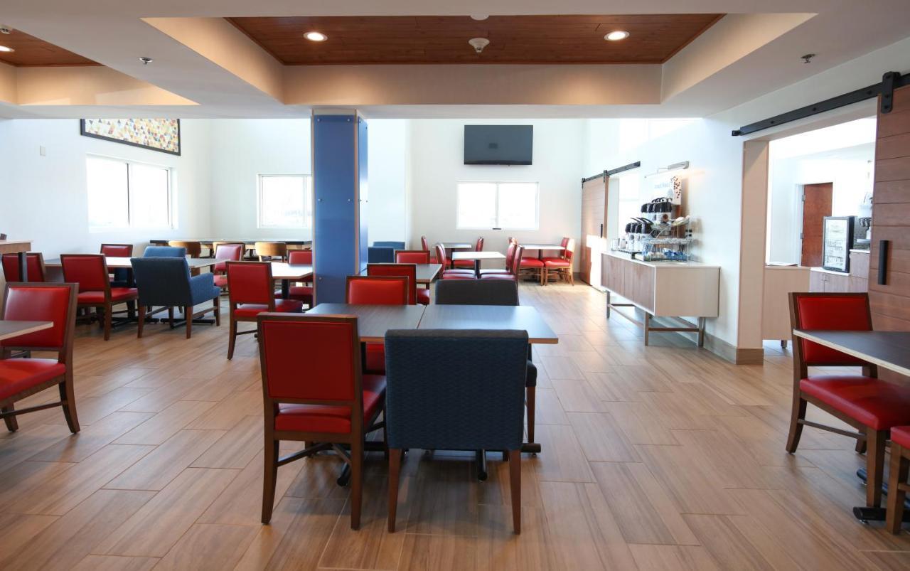 Holiday Inn Express Hotel & Suites Cincinnati Southeast Newport By Ihg Bellevue Exterior foto